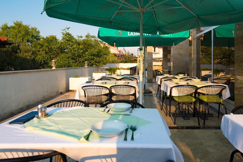 Downtown Private Mandic 3* Supetar